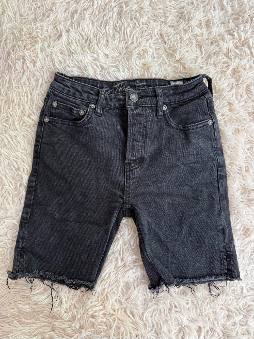 We The Free Black Denim Bermuda Shorts Frayed Hem High Rise Size 24